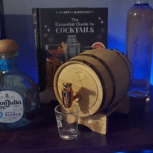 Heritage Tan Barrel Dispenser with Gold Spout